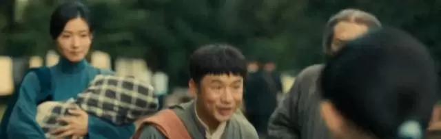 《八千里路云和月》厨艺比拼暗藏谍战逻辑:十块大洋揭开田家泰精密权谋 细节速览 《八千里路云和月》厨艺比拼暗藏谍战逻辑:十块大洋揭开田家泰精密权谋 细节速览