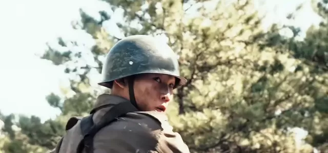 《志愿军：存亡之战》狙击战术片段引发观众对战场决策关注 相关图片