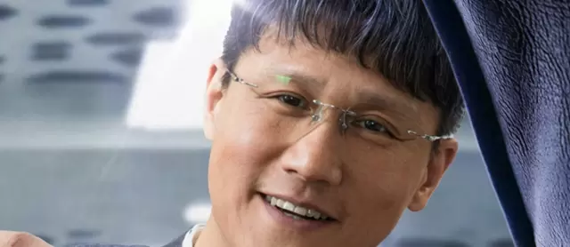 《金关》向修远身份疑云浮现，郭聪叔叔成关键悬念人物 现场图