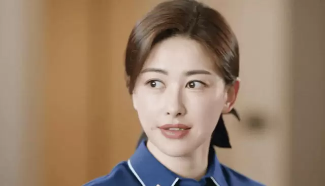 许蜜语晕倒确诊双胞胎，纪封当场承诺负责 现场图