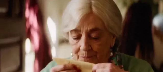 《马拉加街夕阳红》聚焦79岁西班牙老人守护家园与尊严 现场图