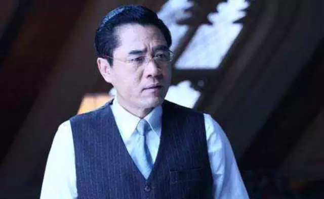 陈宝国为《家有七郎》提前进厂搬货，陈月末凭廖四六角色获澳涞坞新锐奖 相关图片
