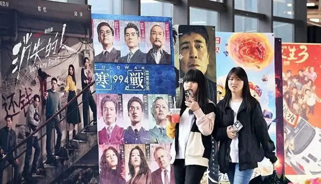 陈思诚路演直言1500万为影院生死线 现场图